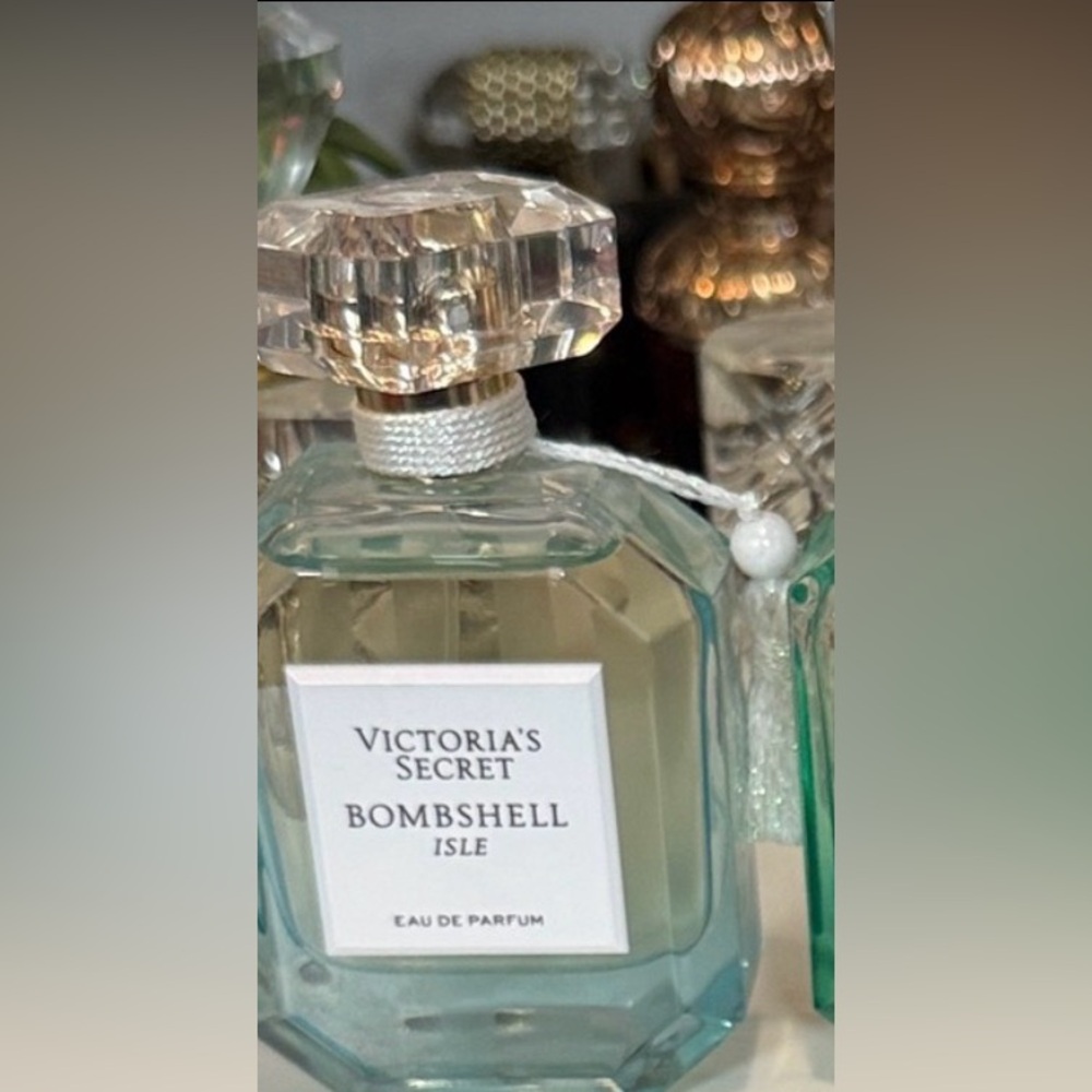 Victoria's Secret Bombshell  aisle only